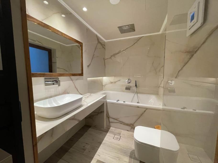 Acropolis Lux Apartment Athens Exterior photo